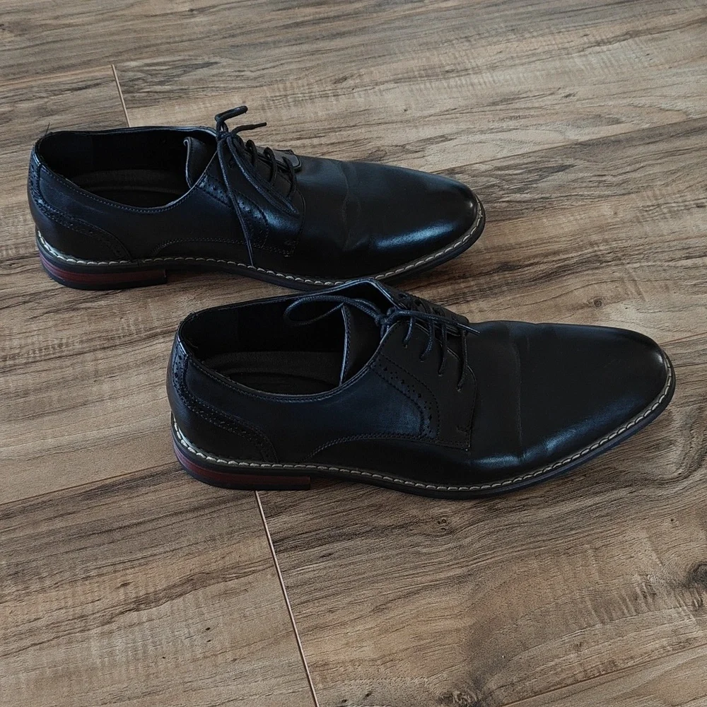 EUC Men's Dress Shoes